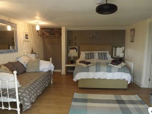 The Swallows Guest House New Quay  Exterior foto